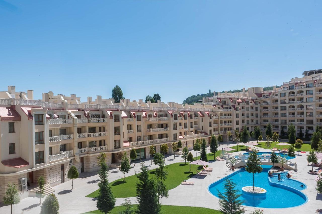 Blue Lagoon Seafront Apartments 바르나 외부 사진
