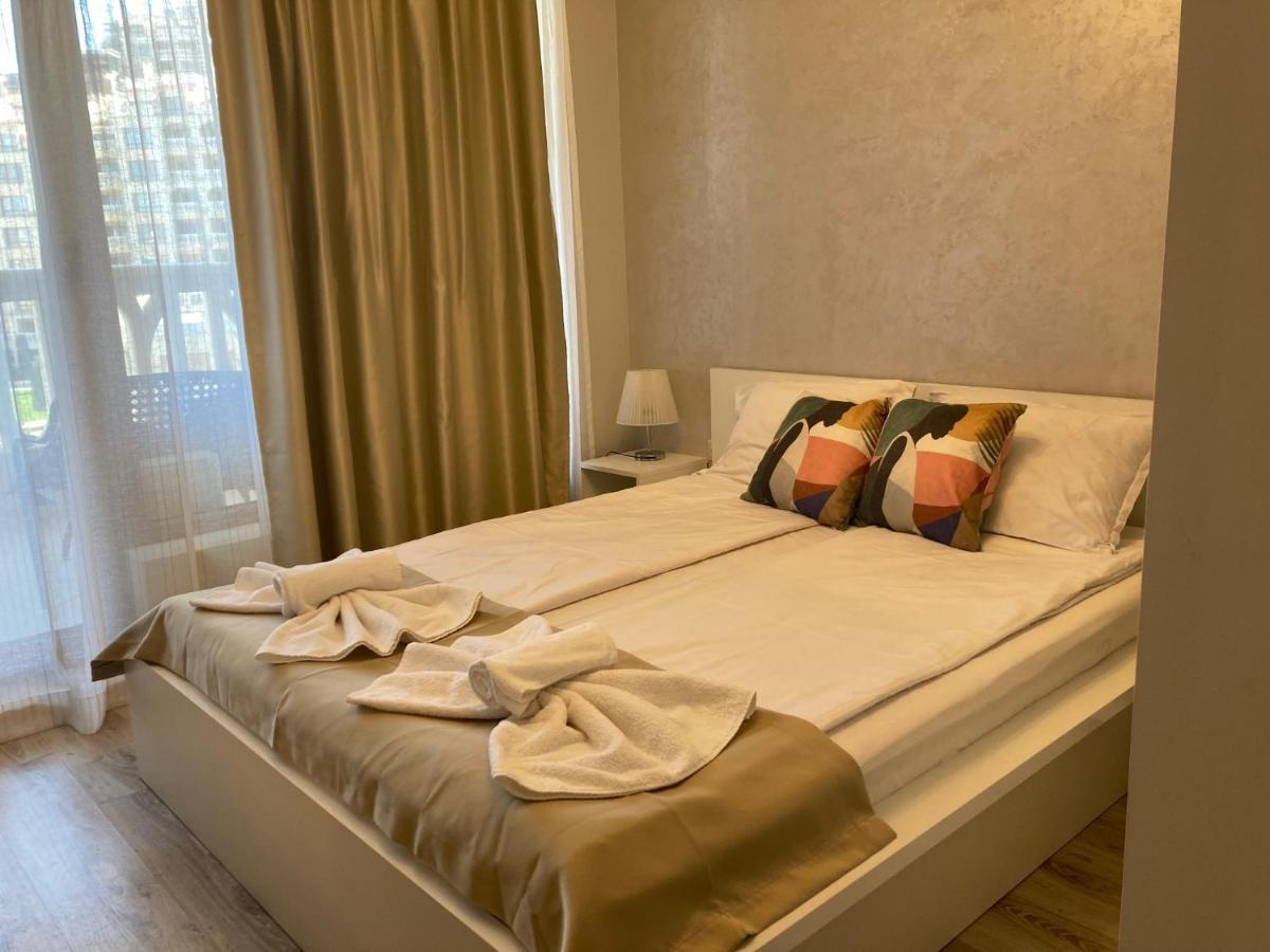 Blue Lagoon Seafront Apartments 바르나 외부 사진