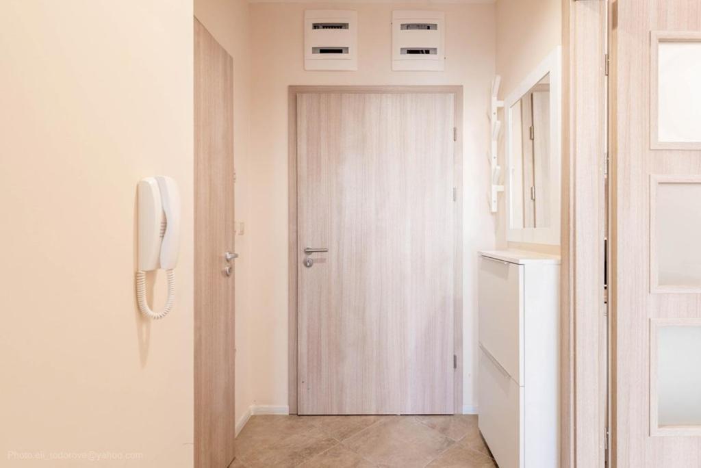 Blue Lagoon Seafront Apartments 바르나 외부 사진