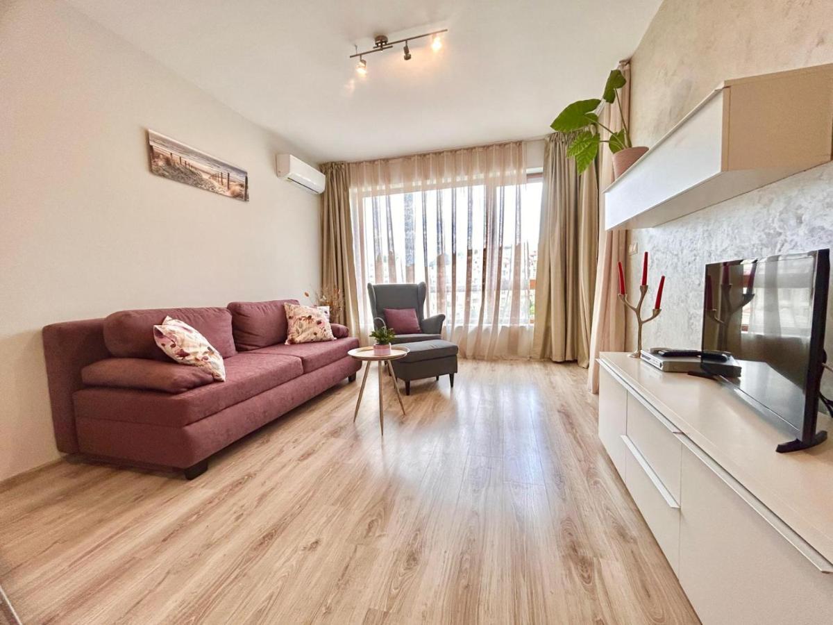 Blue Lagoon Seafront Apartments 바르나 외부 사진
