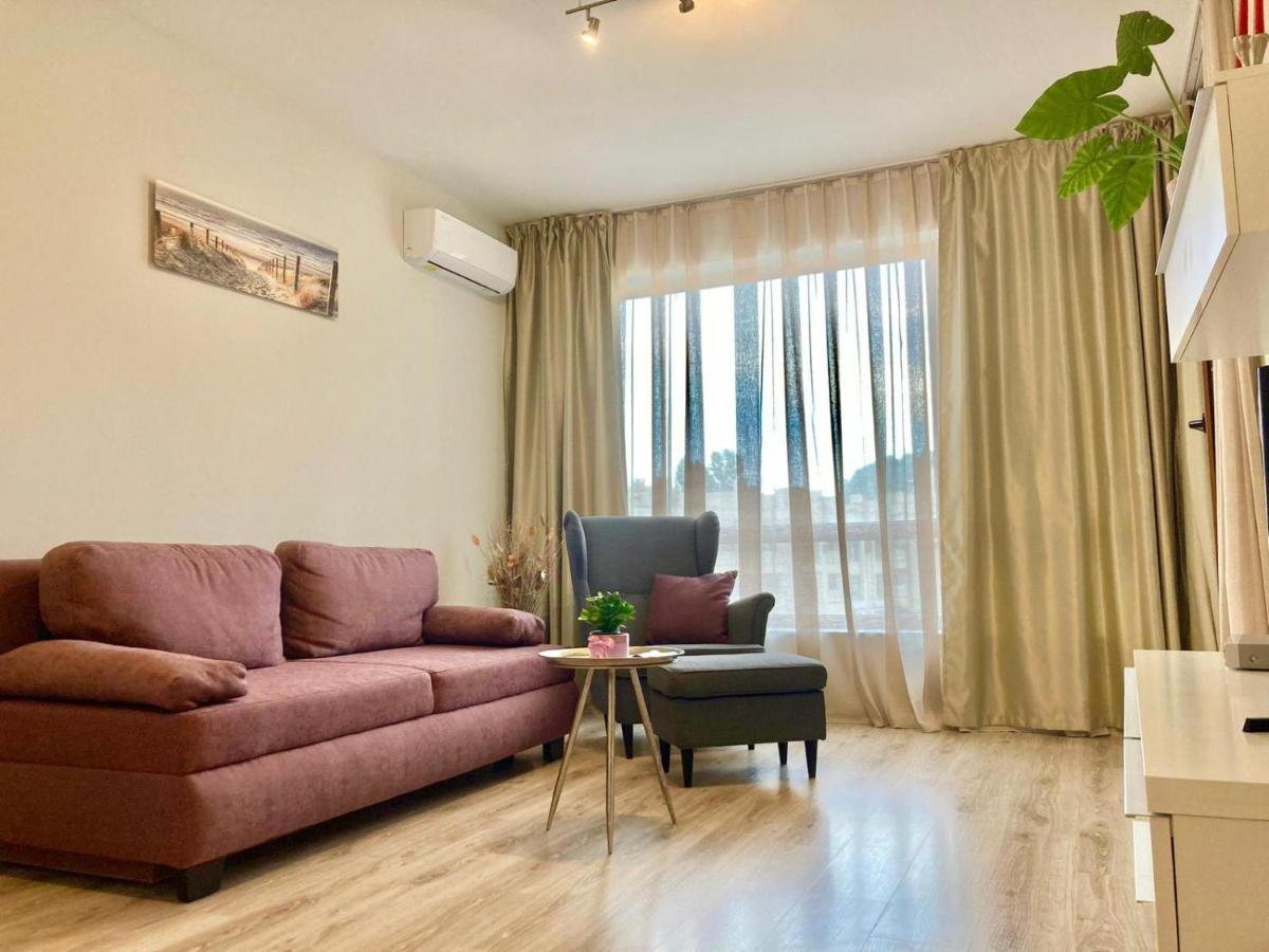 Blue Lagoon Seafront Apartments 바르나 외부 사진