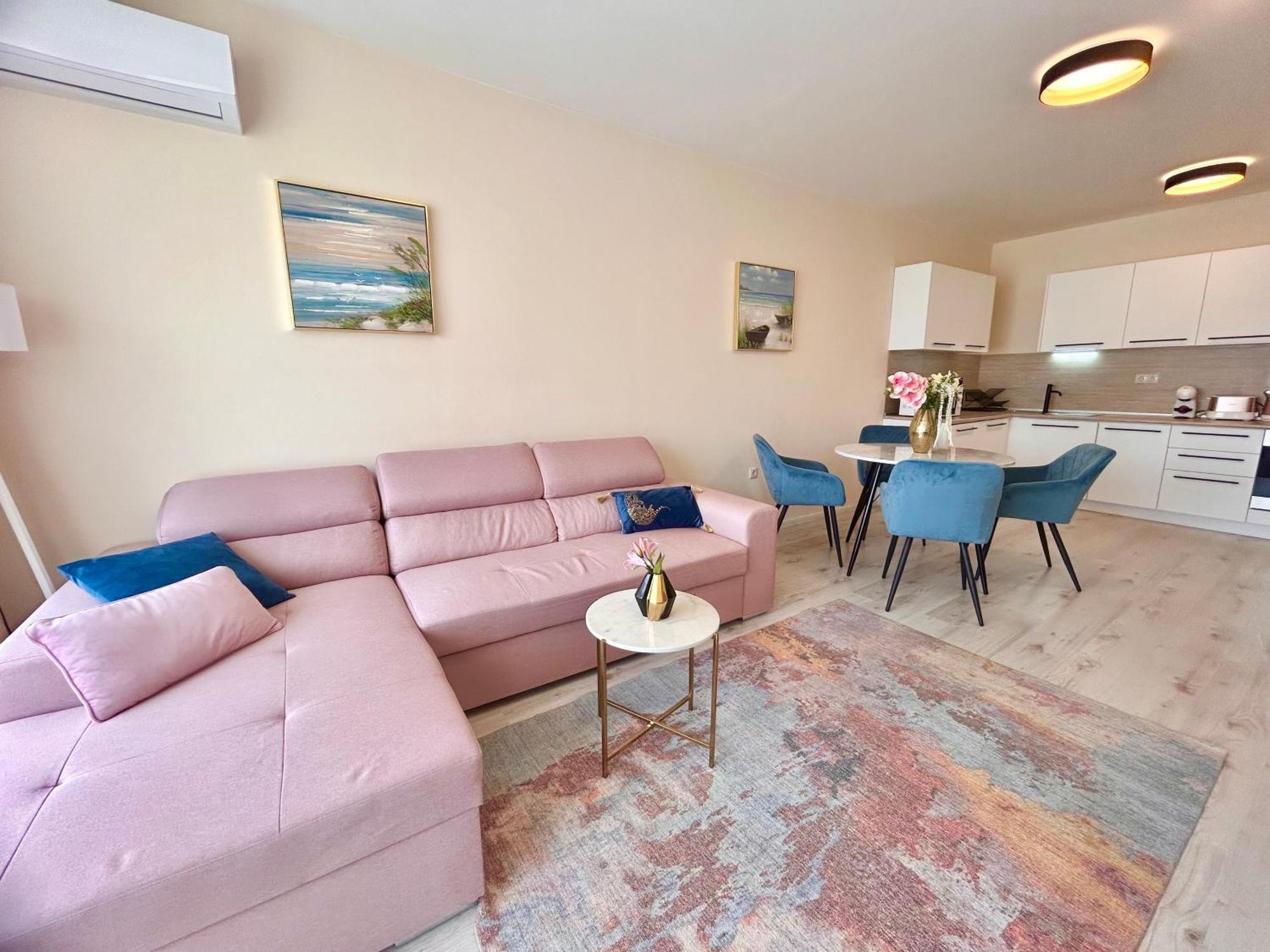 Blue Lagoon Seafront Apartments 바르나 외부 사진